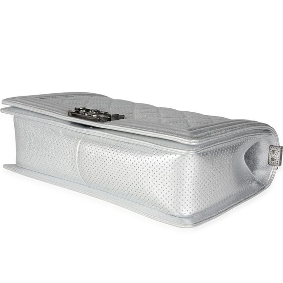 Chanel Silver Metallic Perforated Lambskin Large Boy Bag - Picture 6 of 9